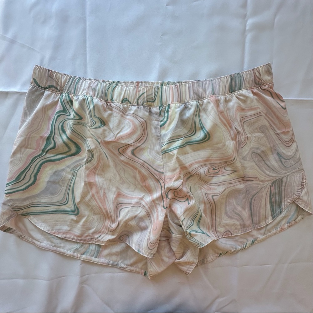 Old Navy Active stretchtech dry quick athletic shorts elastic waist women’s‎ XL